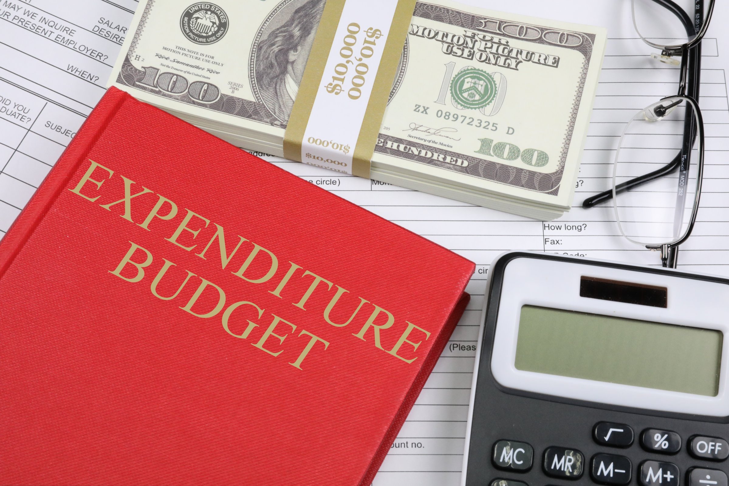 5. Savvy Saving Strategies: Tips and Tricks for Accommodation, Dining, and Activities