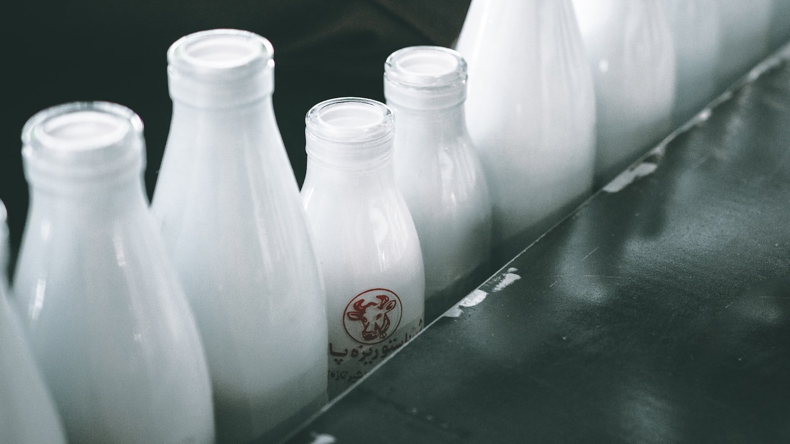 Comparing Nutritional Profiles: Evaluating Milk Substitutes for ‌Optimal Health